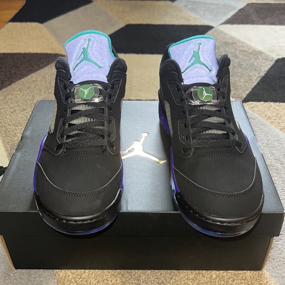 Air Jordan V Low Golf - Picture 2 of 8